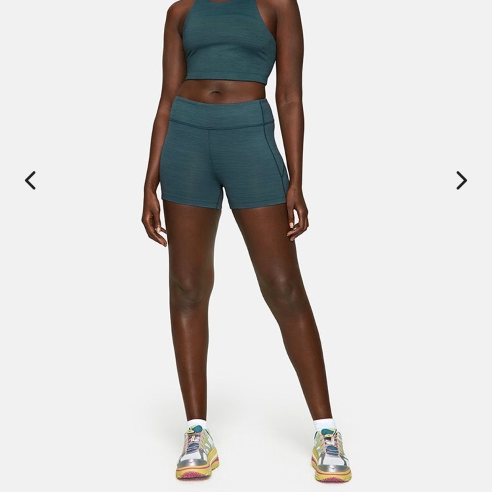 ISO Outdoor Voices Tech Sweat Shorts in size XS